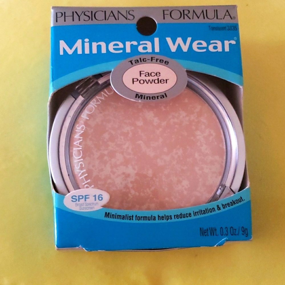 Physicians Formula Mineral Wear Talc-Free face powder